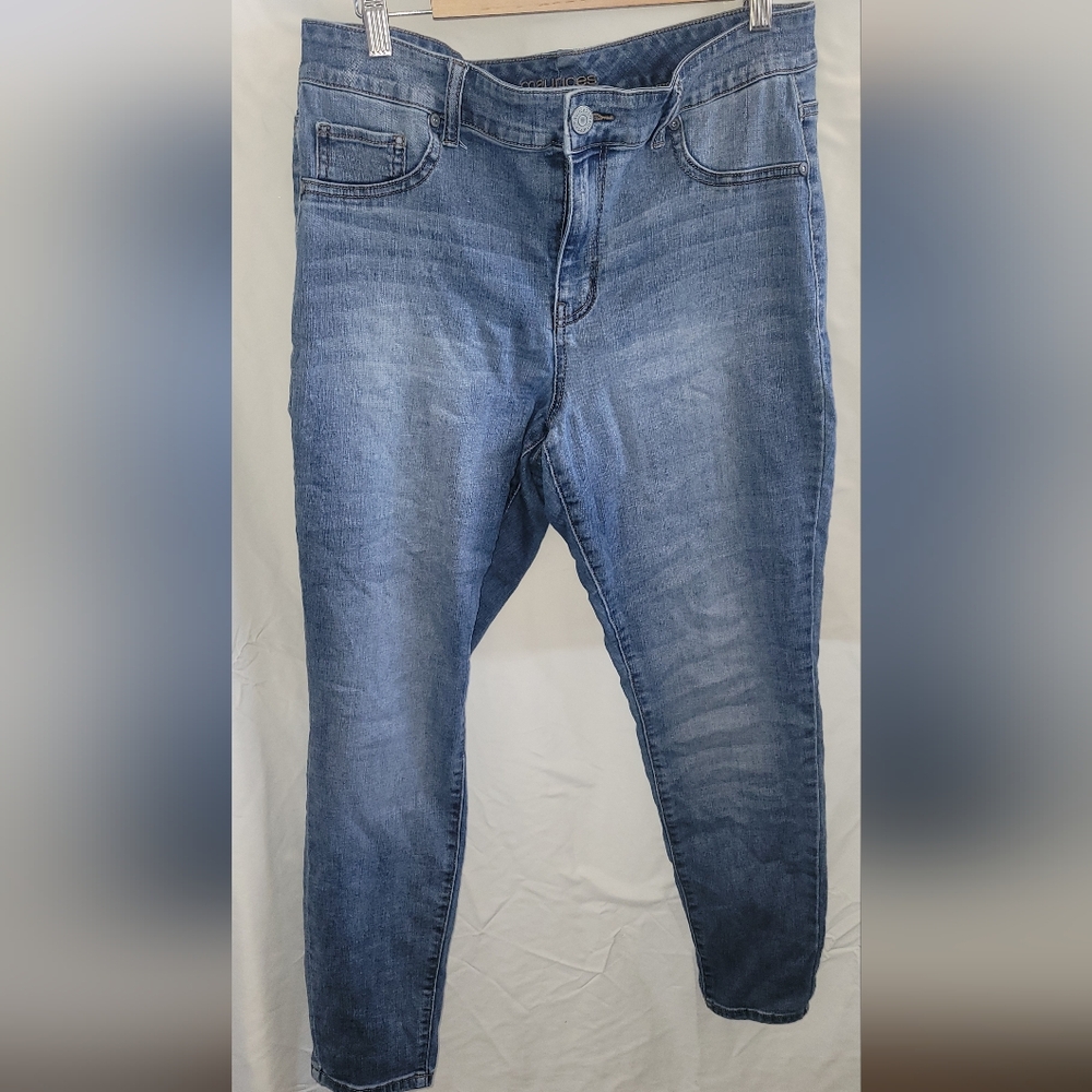 Maurices Womens High Rise Curvy Bootcut Denim Jeans Size 14W